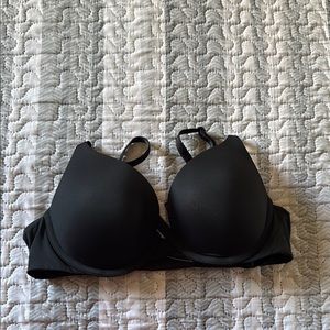 Black Women's Bra